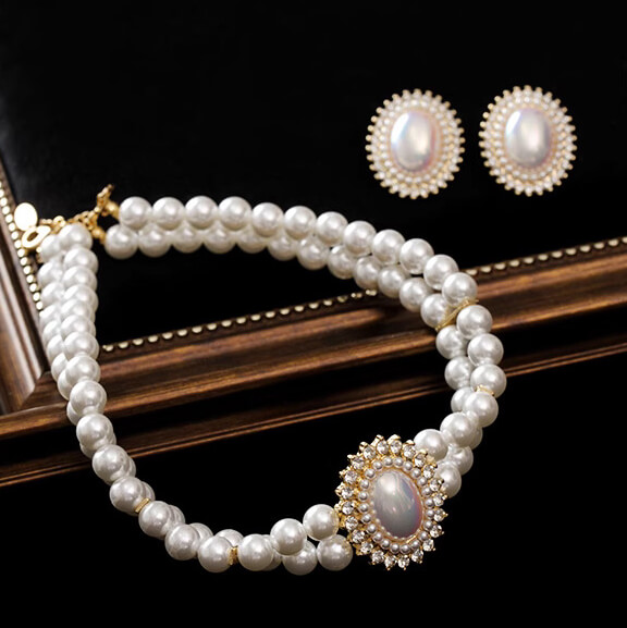 Alternative view of Demure Oval Pearl Earring