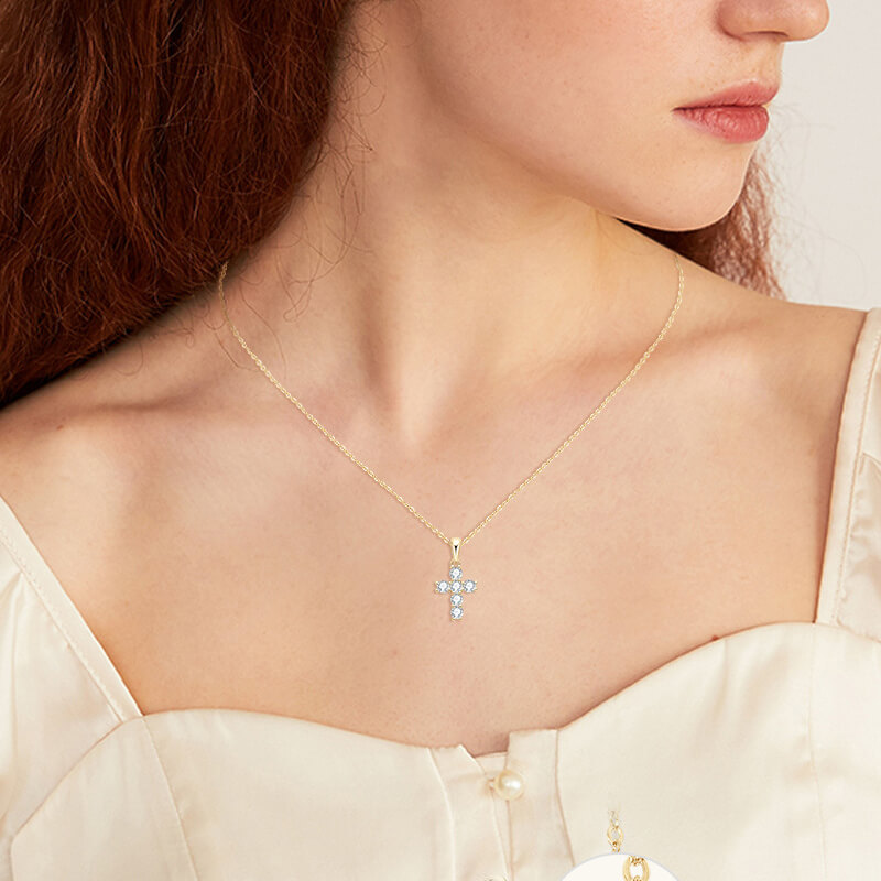 Divine Radiance S925 Sterling Silver Moissanite Cross Pendant 8