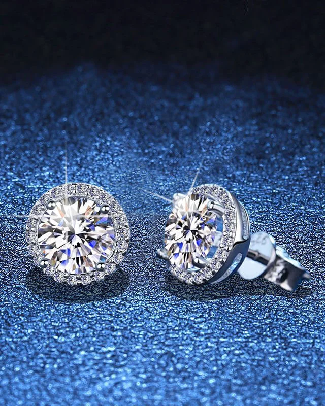 Classical Round 1 Carat Moissanite Earrings
