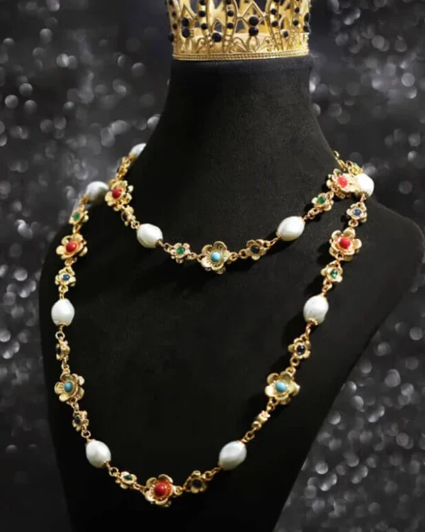 Whisper Vintage Flower Pearl Necklace