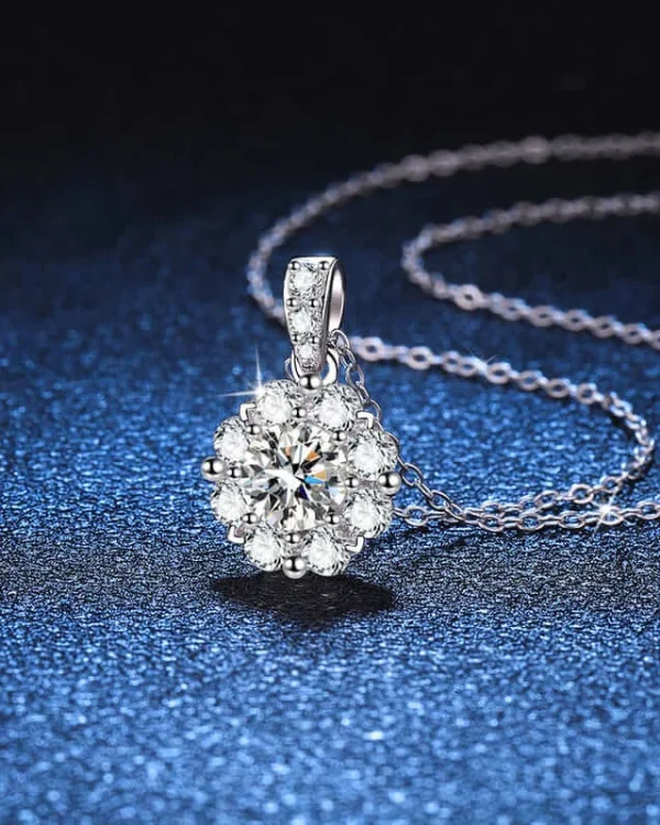 Sunflower S925 Silver Chain with Moissanite Diamond Pendant