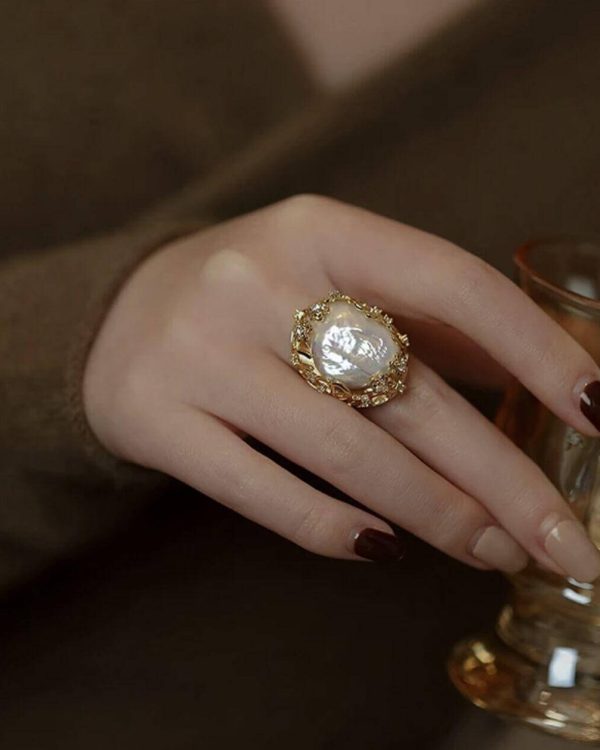 Alternative view of Frozen Ripple Vintage Baroque Pearl Ring