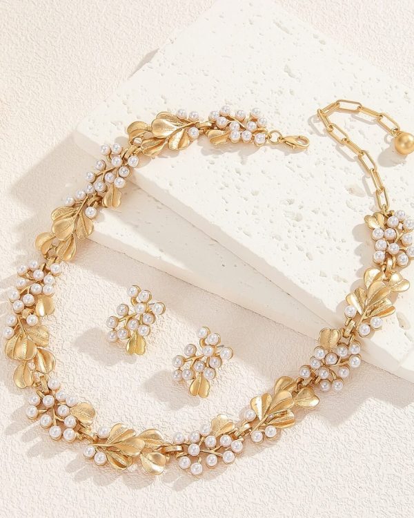 Ginkgo Leaves Pearl Flower Ribbon Necklace 2