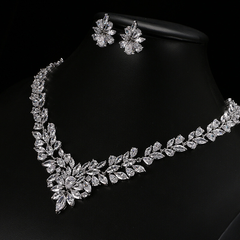 Vintage Marquise Floral Bridal Necklace and Earring Set - Image 4