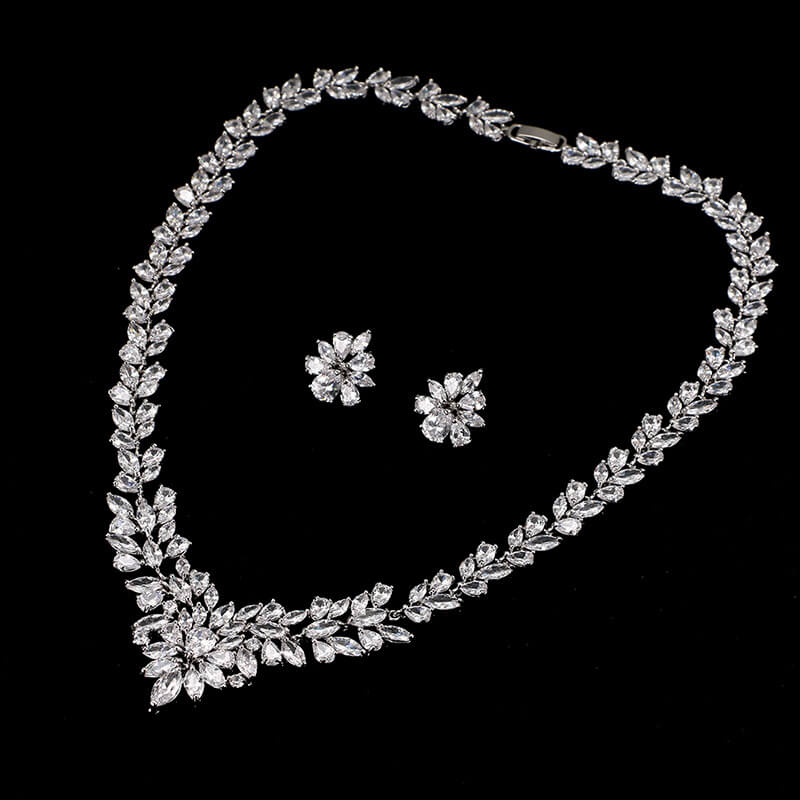 Vintage Marquise Floral Bridal Necklace and Earring Set - Image 5