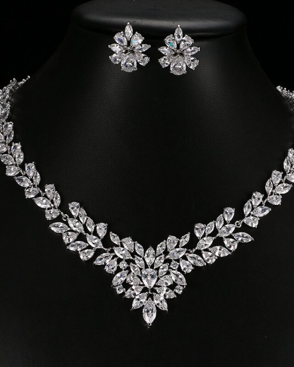 Vintage Marquise Floral Bridal Jewelry Set white