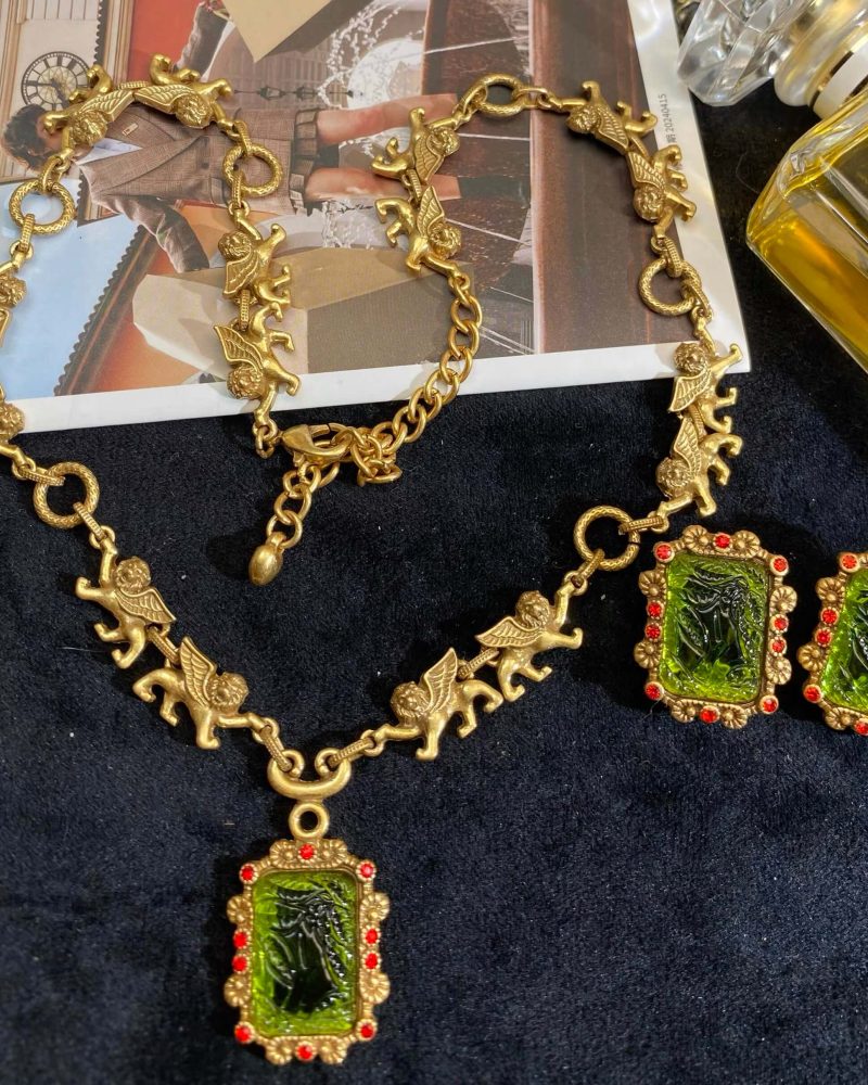 24k Gold Plate Green Gemstone Necklace kit