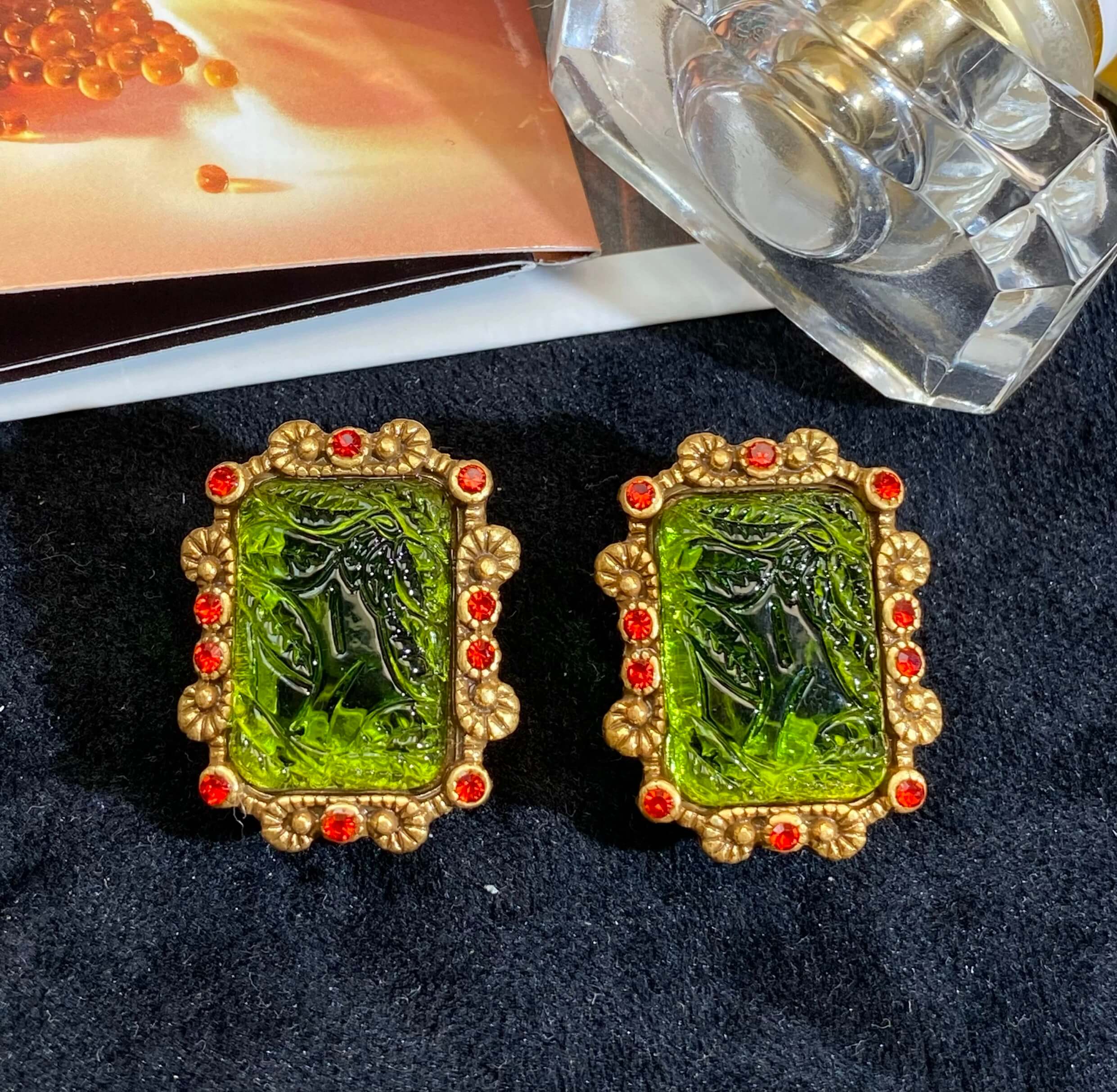 24k Gold Plate Green Gemstone Necklace - Image 4