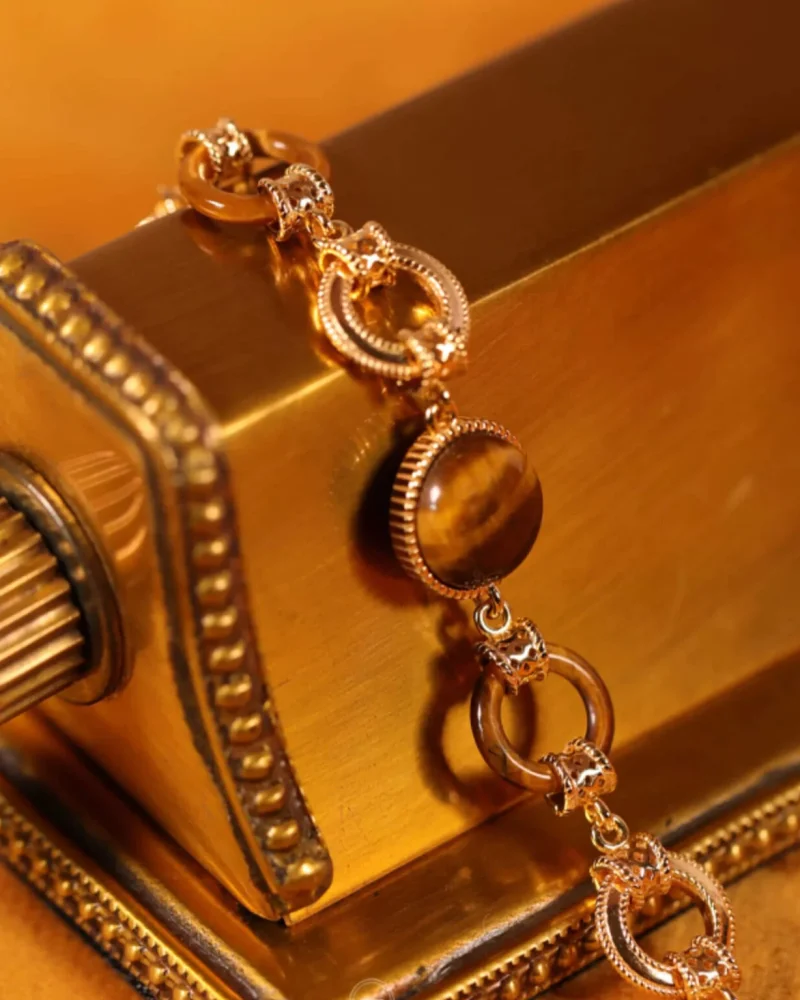 Amber Light-Year Vintage Style Bracelet