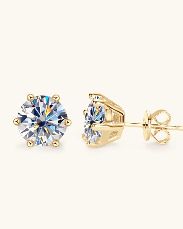 VVS1 Clarity Round Moissanite Studs 2