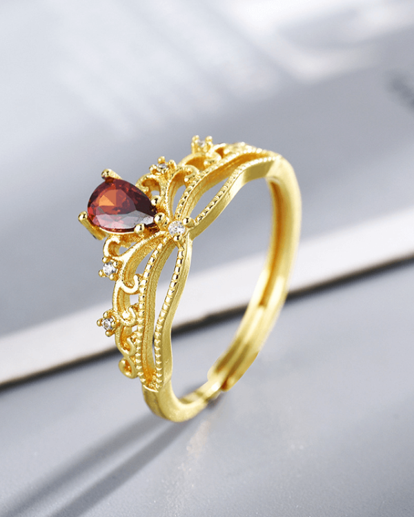 Vine Crown Waterdrop Garnet Stacking Band 10