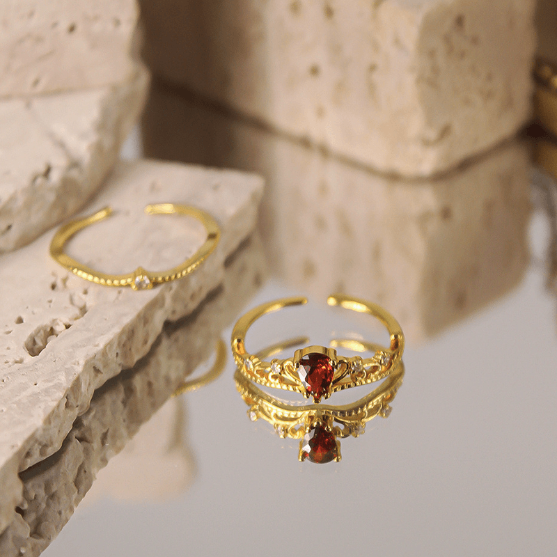 Vine Crown Waterdrop Garnet Stacking Band 11