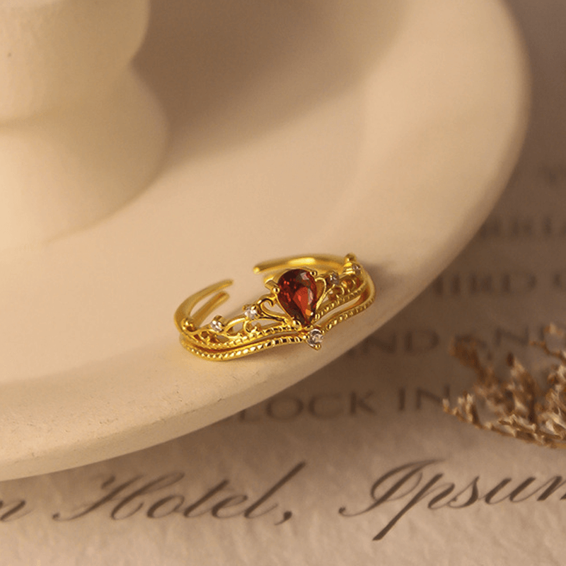 Vine Crown Waterdrop Garnet Stacking Band 12