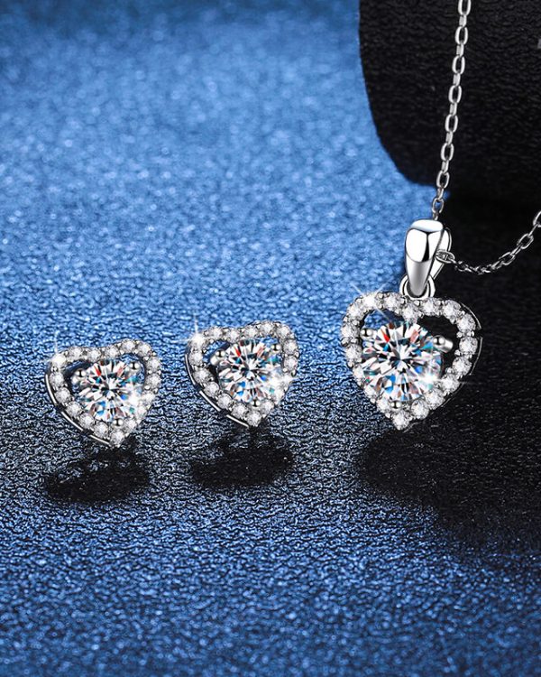 Brilliant Heart Moissanite Earrings Necklace Jewelry Gift for Her