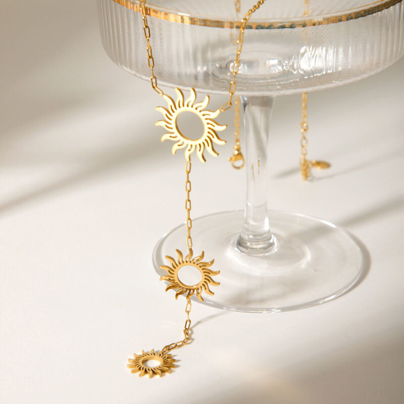 Dainty Sunburst Bohemian Y Shaped Pendant Necklace 3
