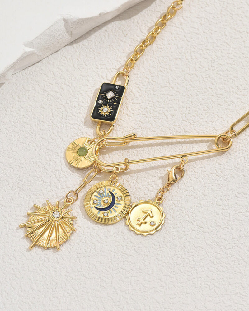 Vintage Luck Amulet Choker Necklaces Golden Jewelry Gift