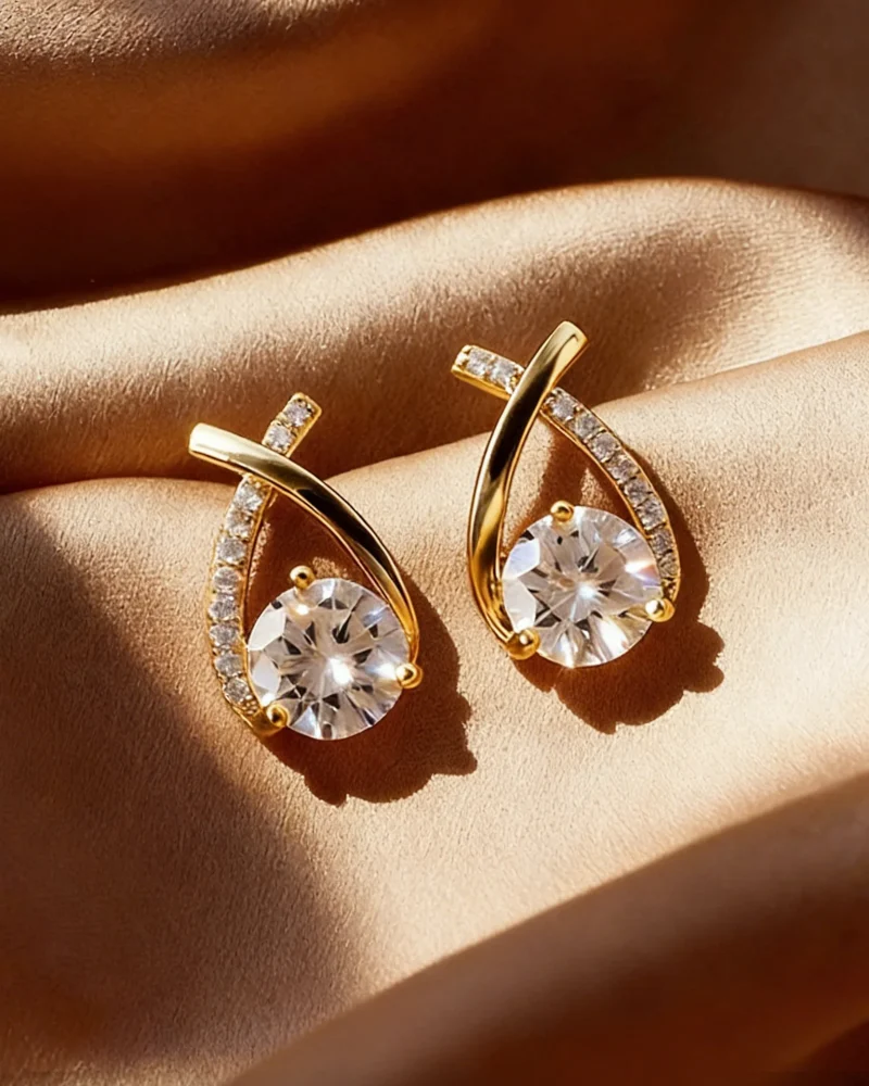 Elegant Mermaid Tail 1CT Moissanite Stud Earrings Gold Silver