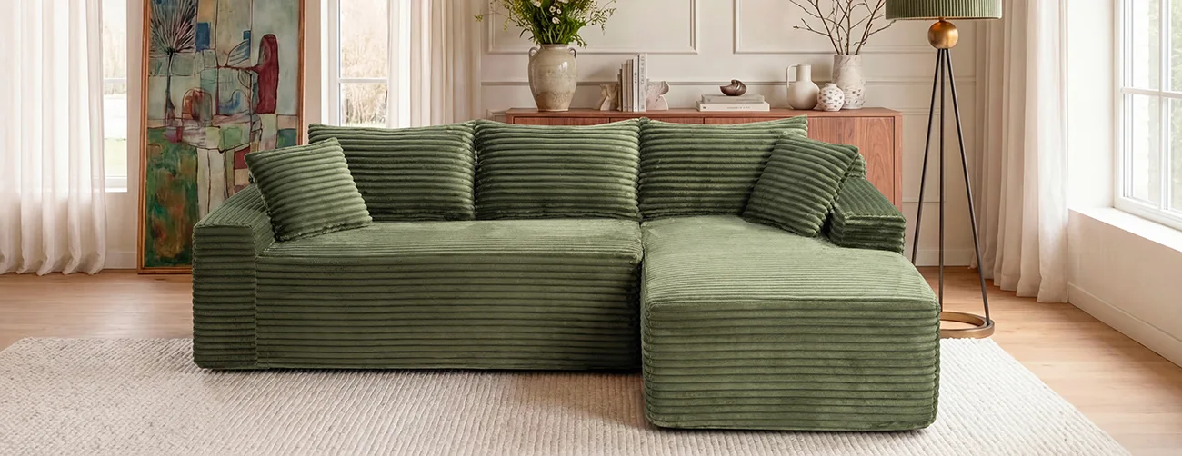 Minimalist Deep Seat Corner Couch 7