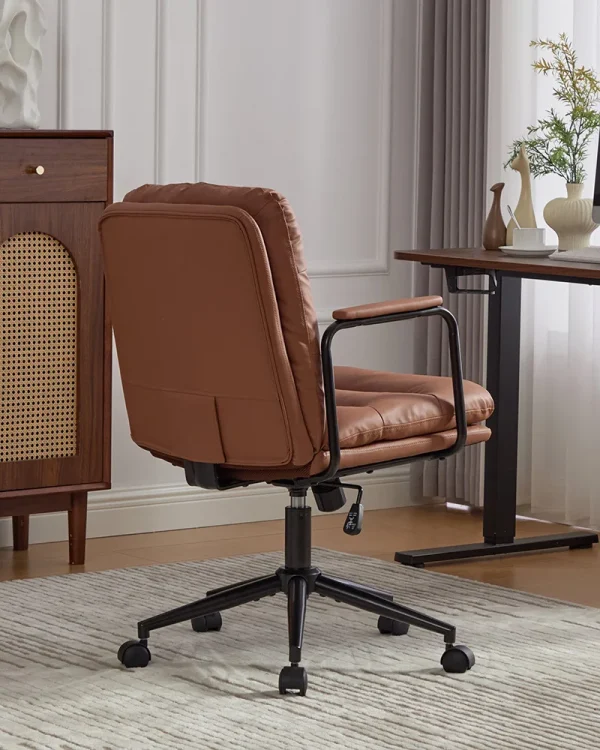 Office Chair with Wheels 3