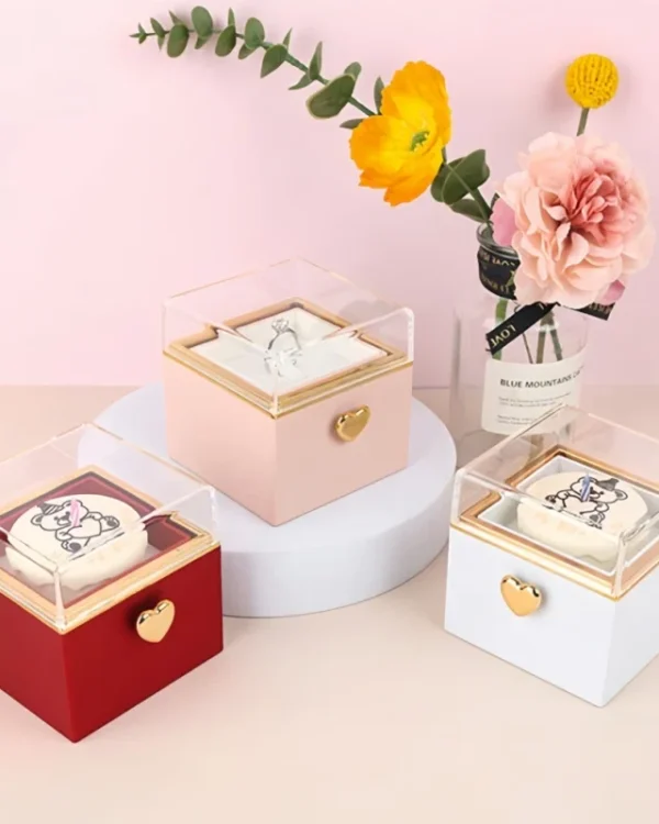 Bear Cake Rotating Ring Box 4
