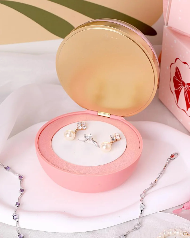 Delicate Rose Rings Box Jewelry Holder Gift for Engagements - Image 10